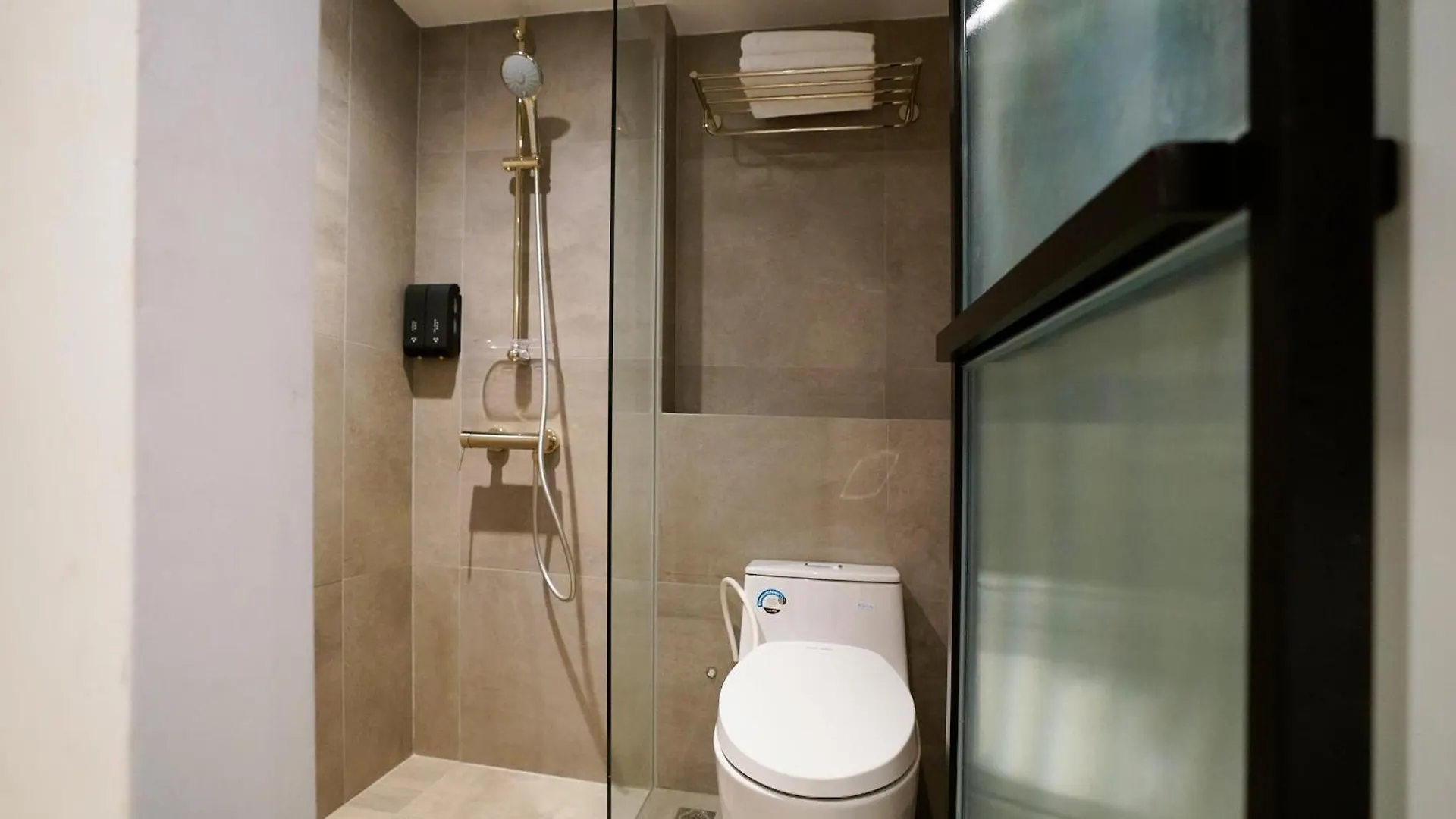Hotel St Signature Bugis Middle Singapur