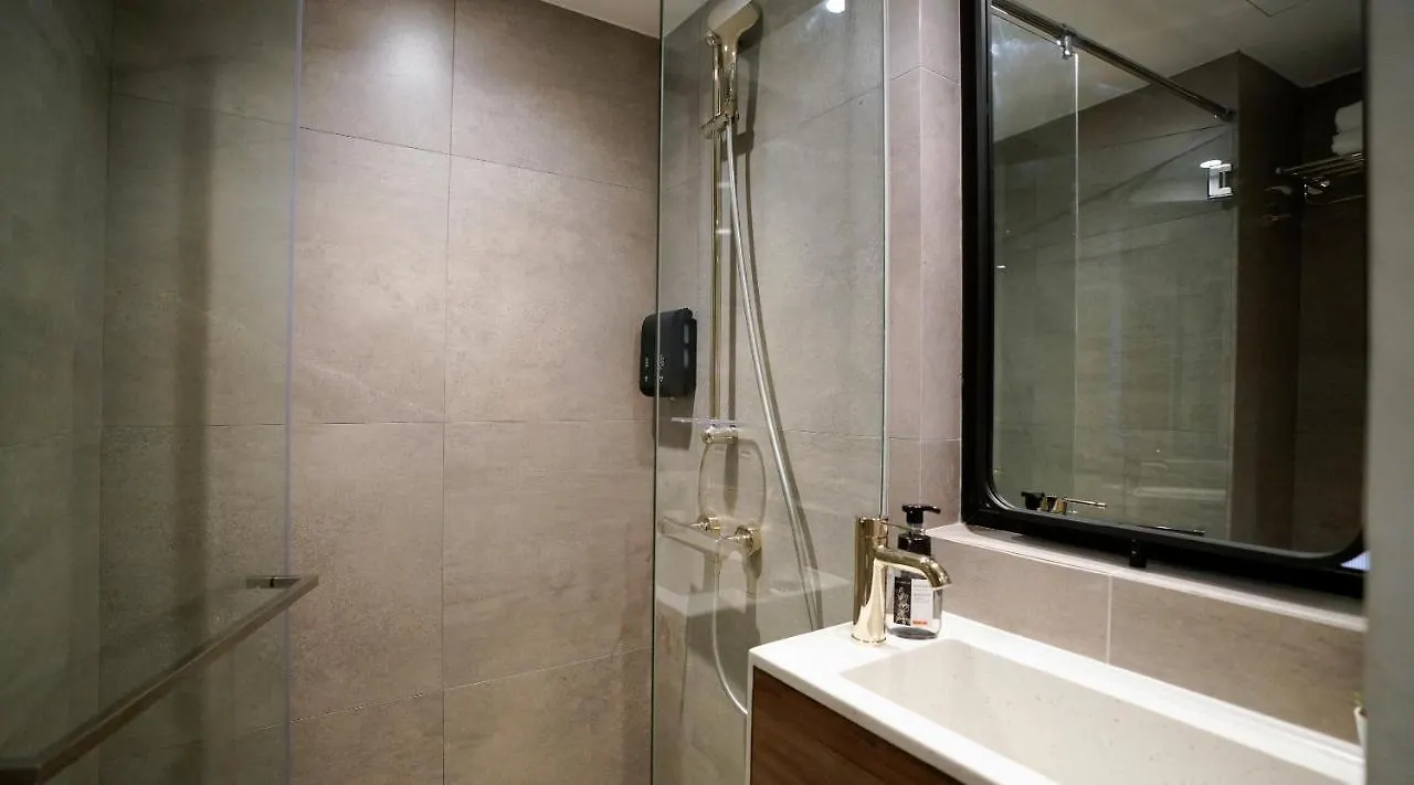 Hotel St Signature Bugis Middle Singapore