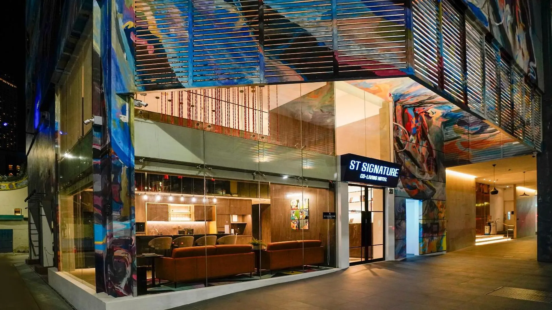 St Signature Bugis Middle Singapore